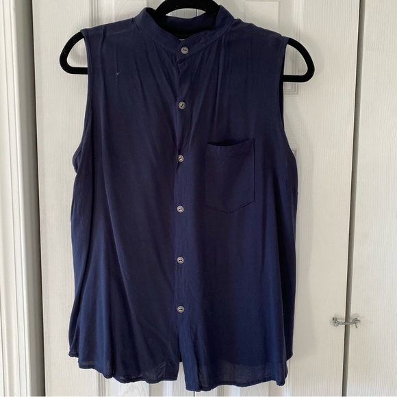 Tonle cirque top - sustainably made in Cambodia with dead stock fabric - Picture 2 of 5